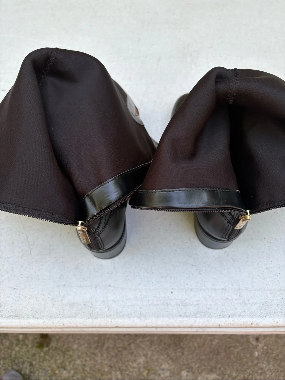 Bandolino two tone